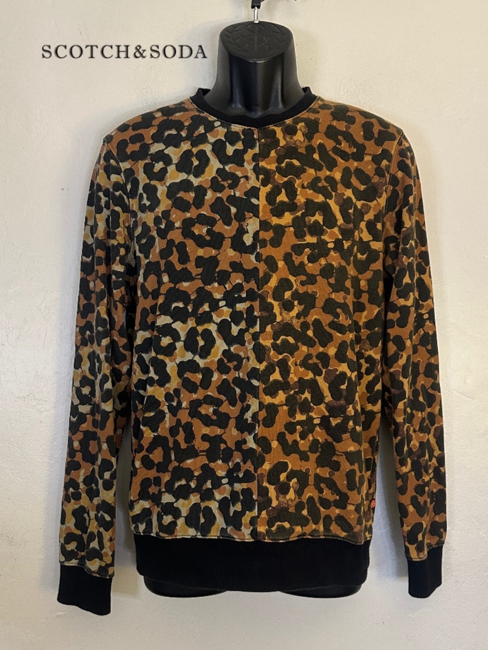 Scotch & Soda Leopard Print Sweatshirt Small Gently worn 100% cotton fleece